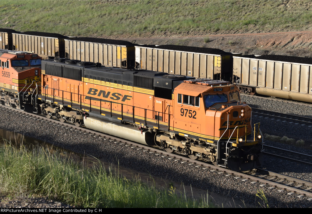 BNSF 9752